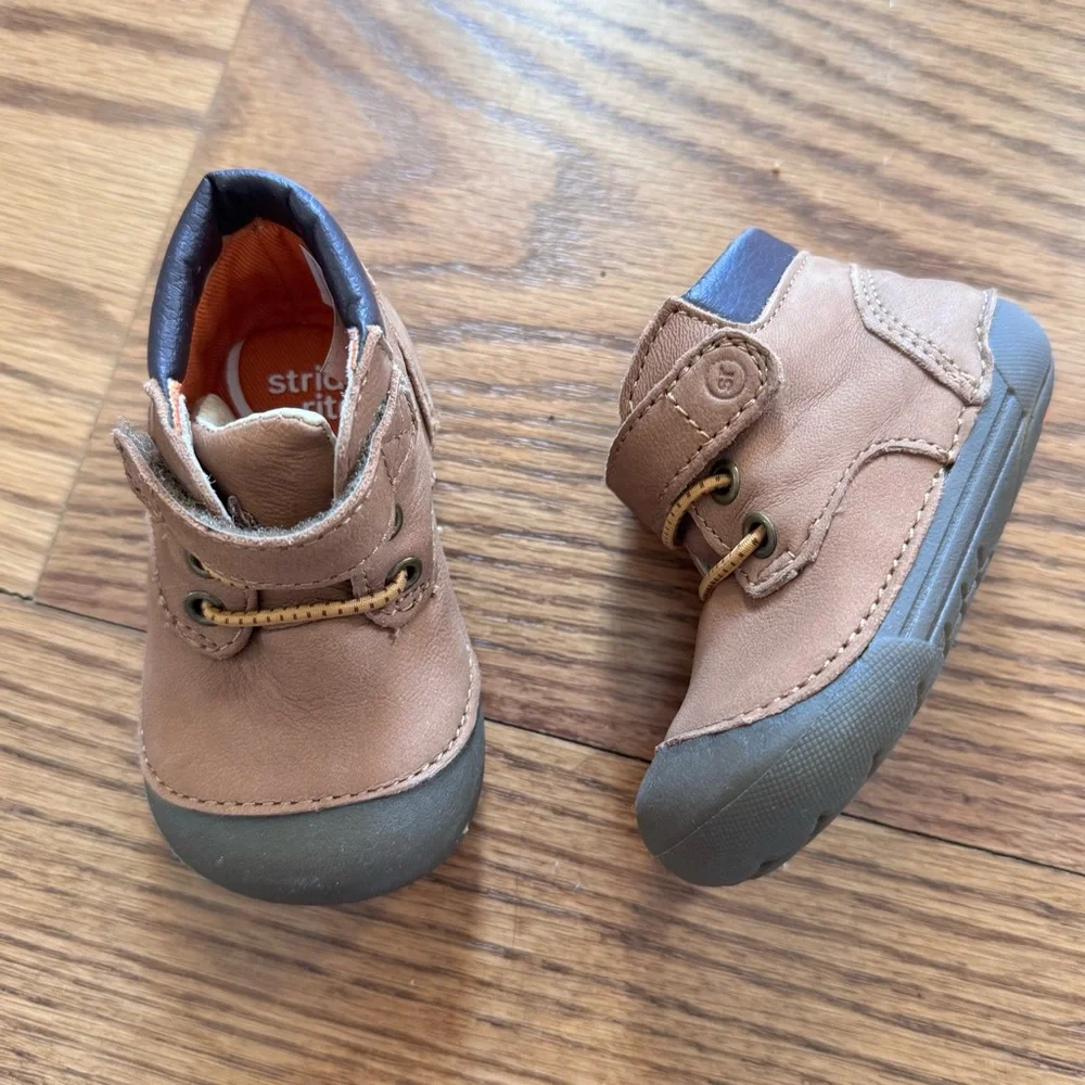 Baby size 3 Stride Rite soft motion Burrell Boys Leather Boots Tan - NEW